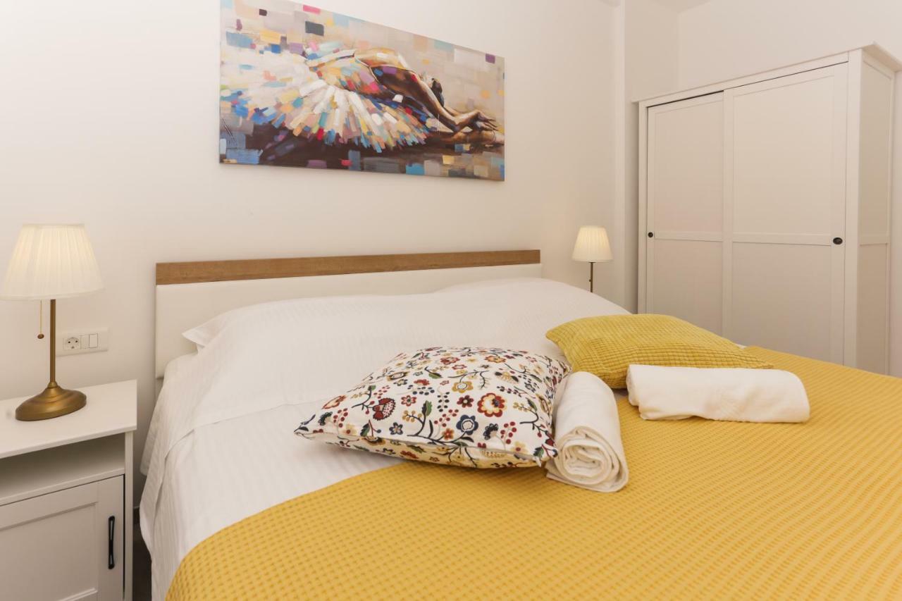Beach Apartment Korina Sumpetar Exterior foto